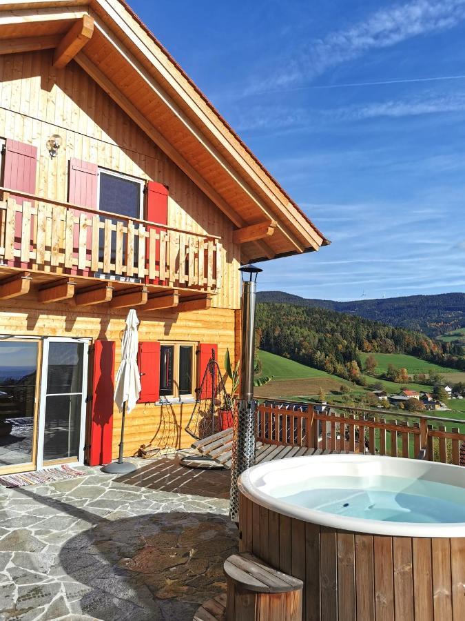 Bergchalet Am Waldrand - Pool, Sauna & Kamin Pollauberg Экстерьер фото
